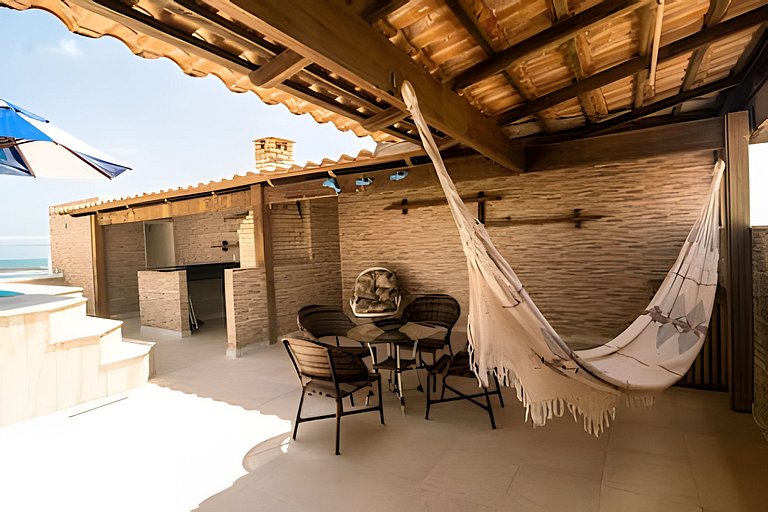 Cobertura com piscina privativa no Tabatinga Beach